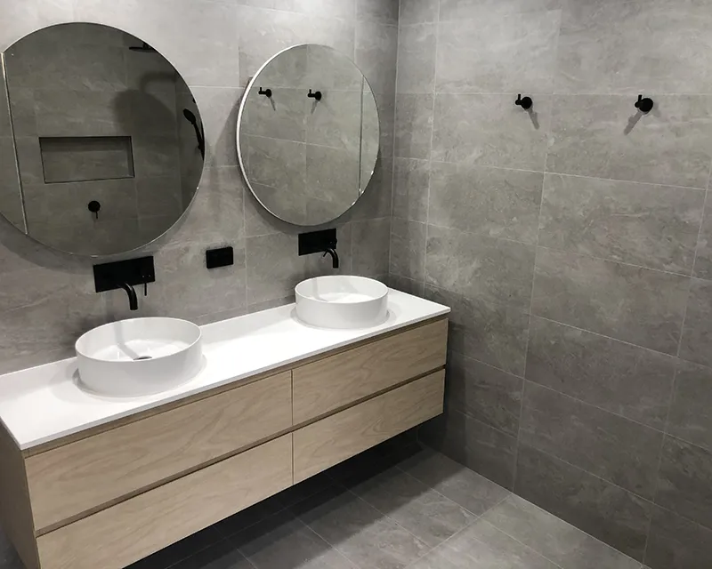 High-end-bathroom-reno-bella-vista High-end bathroom Bella Vista