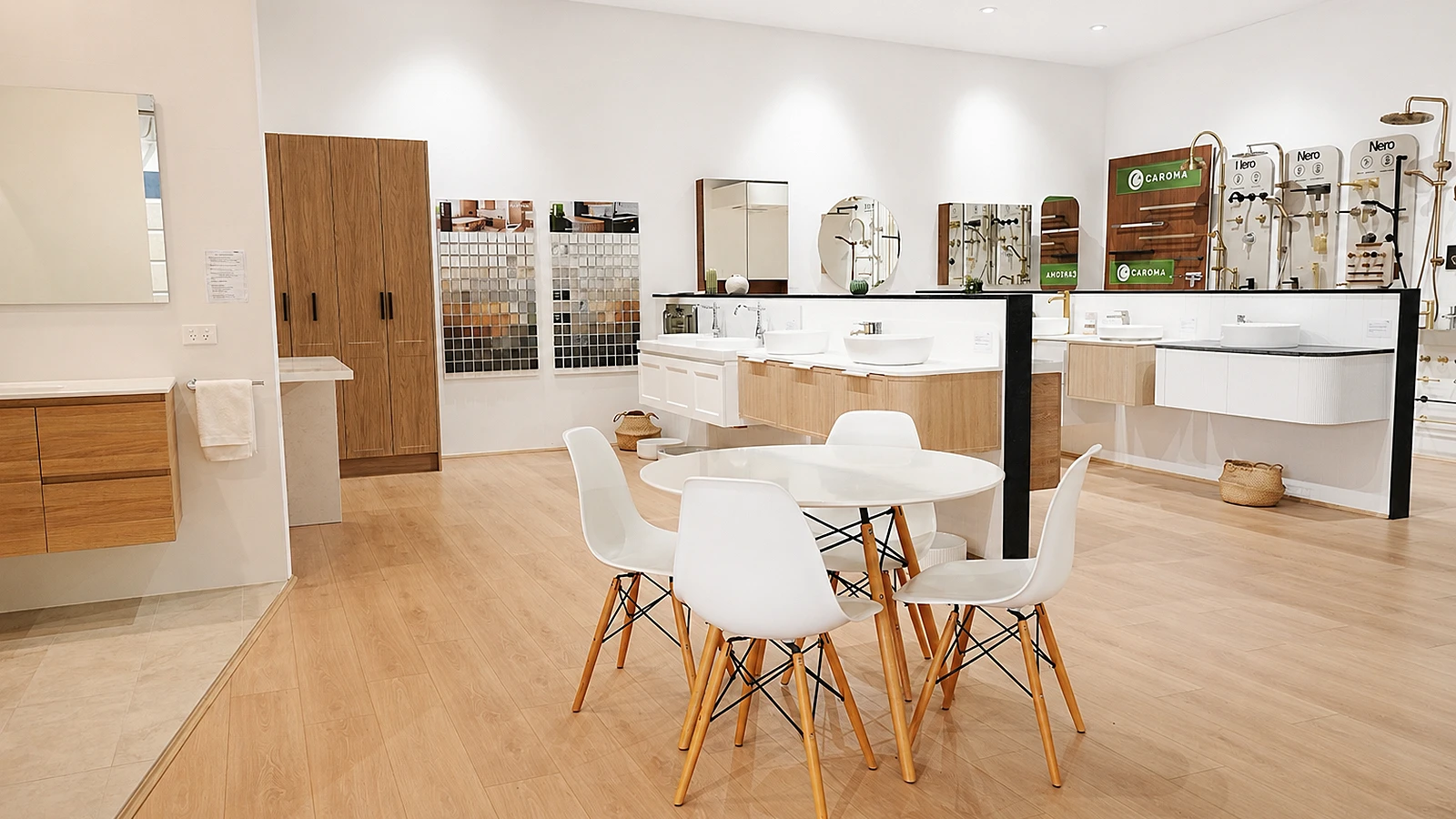 Renovation-Showroom-at-Dural Renovation Showroom